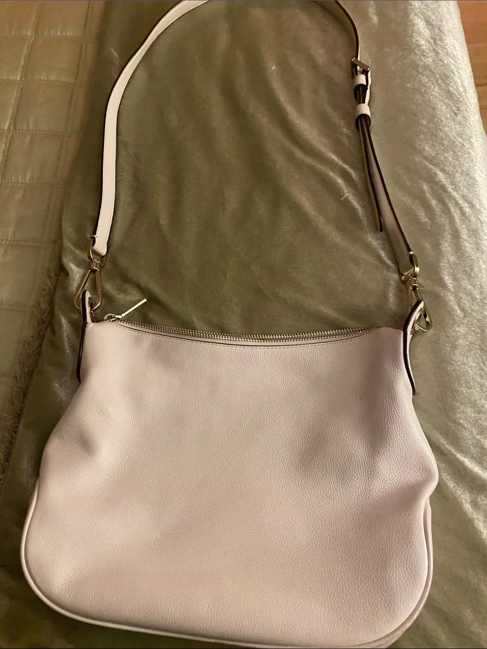 Kate Spade Leather Crossbody Bag in Cream with Gold Hardware